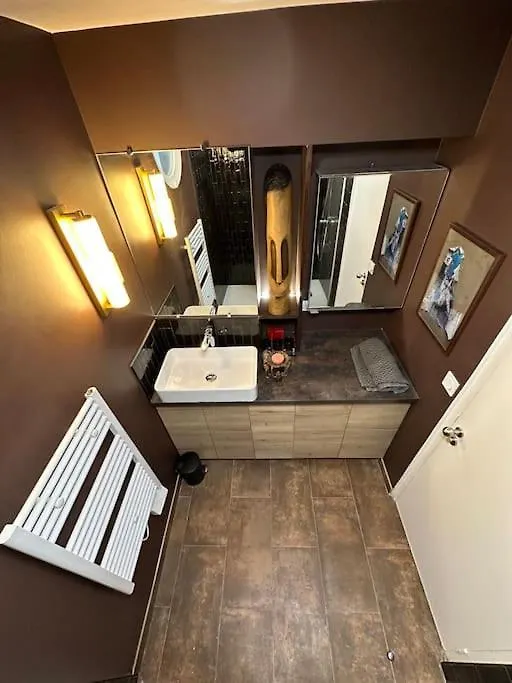 Appartement Triplex Refait A Neuf A Bastille Paris