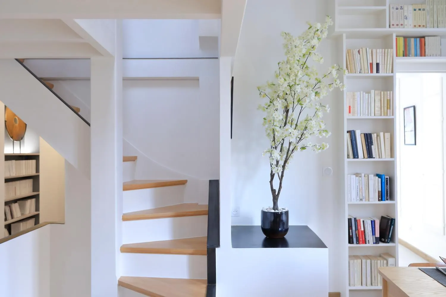 Appartement Triplex Refait A Neuf A Bastille Paris Frankreich